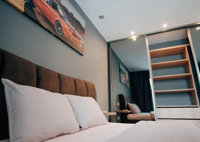 Thome Arena Apartment